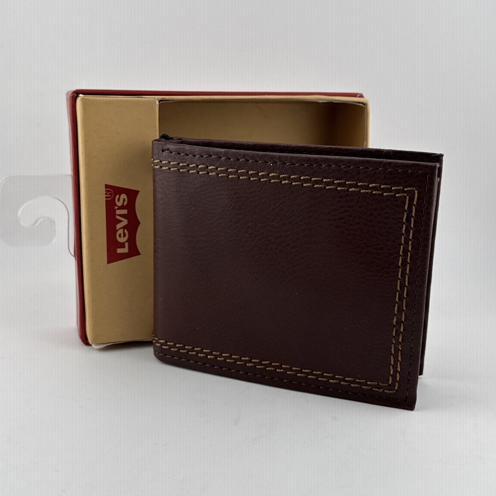 Levi's Men's RFID Bifold Leather Wallet Slim Classic Billfold